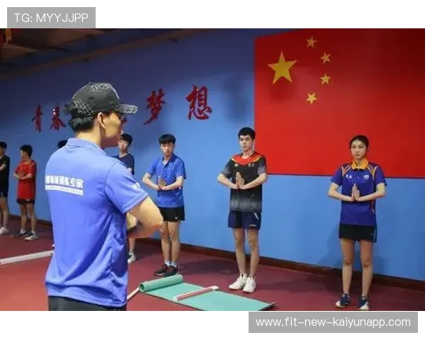 琑队如何完善球员体能与数据反馈机制，球队体能训练