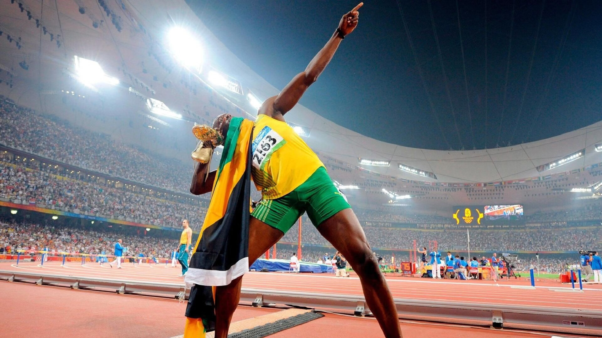 中超联赛中国队夺冠 球迷为球队欢呼雀跃,中超争冠球队